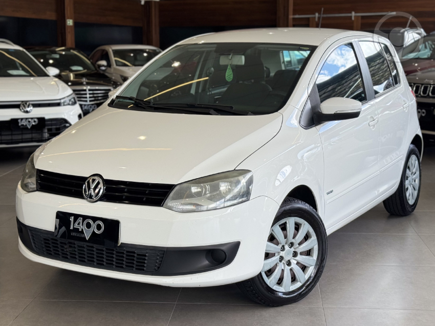 FOX 1.0 MI TREND 8V FLEX 4P MANUAL - 2013 - NOVO HAMBURGO