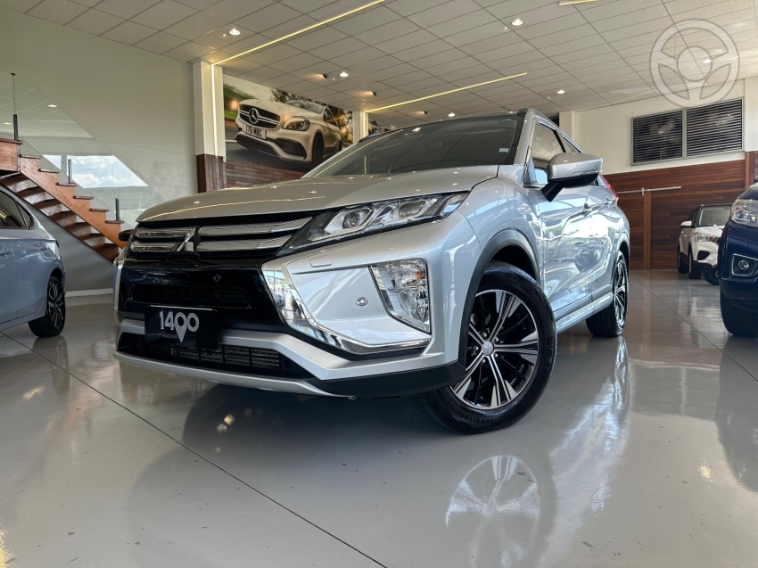 ECLIPSE CROSS 1.5 HPE-S 16V 4P AUTOMÁTICO - 2019 - NOVO HAMBURGO