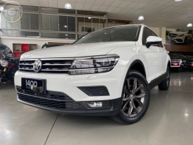 TIGUAN 1.4 ALLSPACE COMFORT 250 TSI FLEX 4P