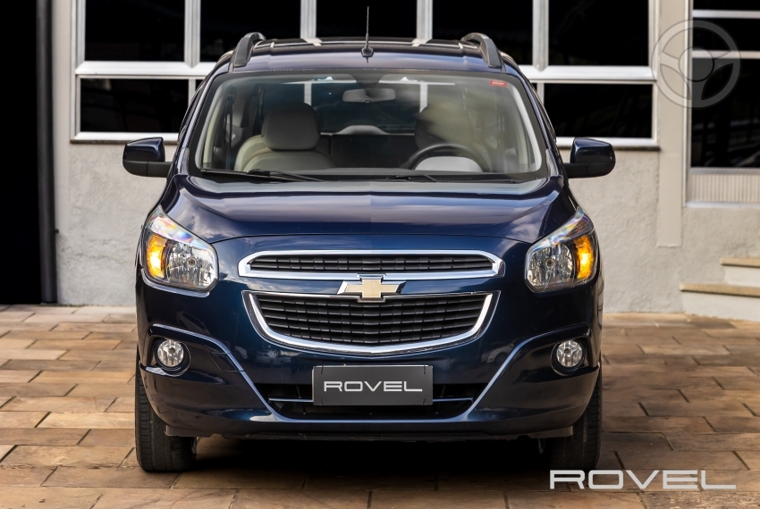 SPIN 1.8 LTZ 8V FLEX 4P MANUAL - 2013 - PORTO ALEGRE