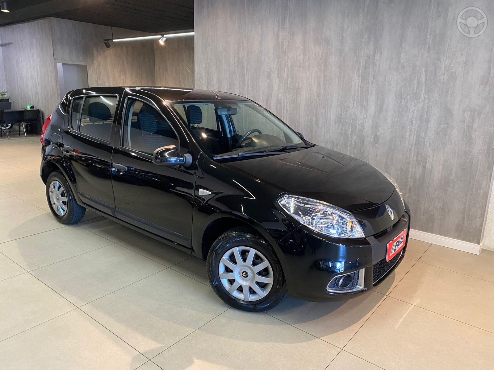 SANDERO 1.0 EXPRESSION 16V FLEX 4P MANUAL - 2013 - CAXIAS DO SUL