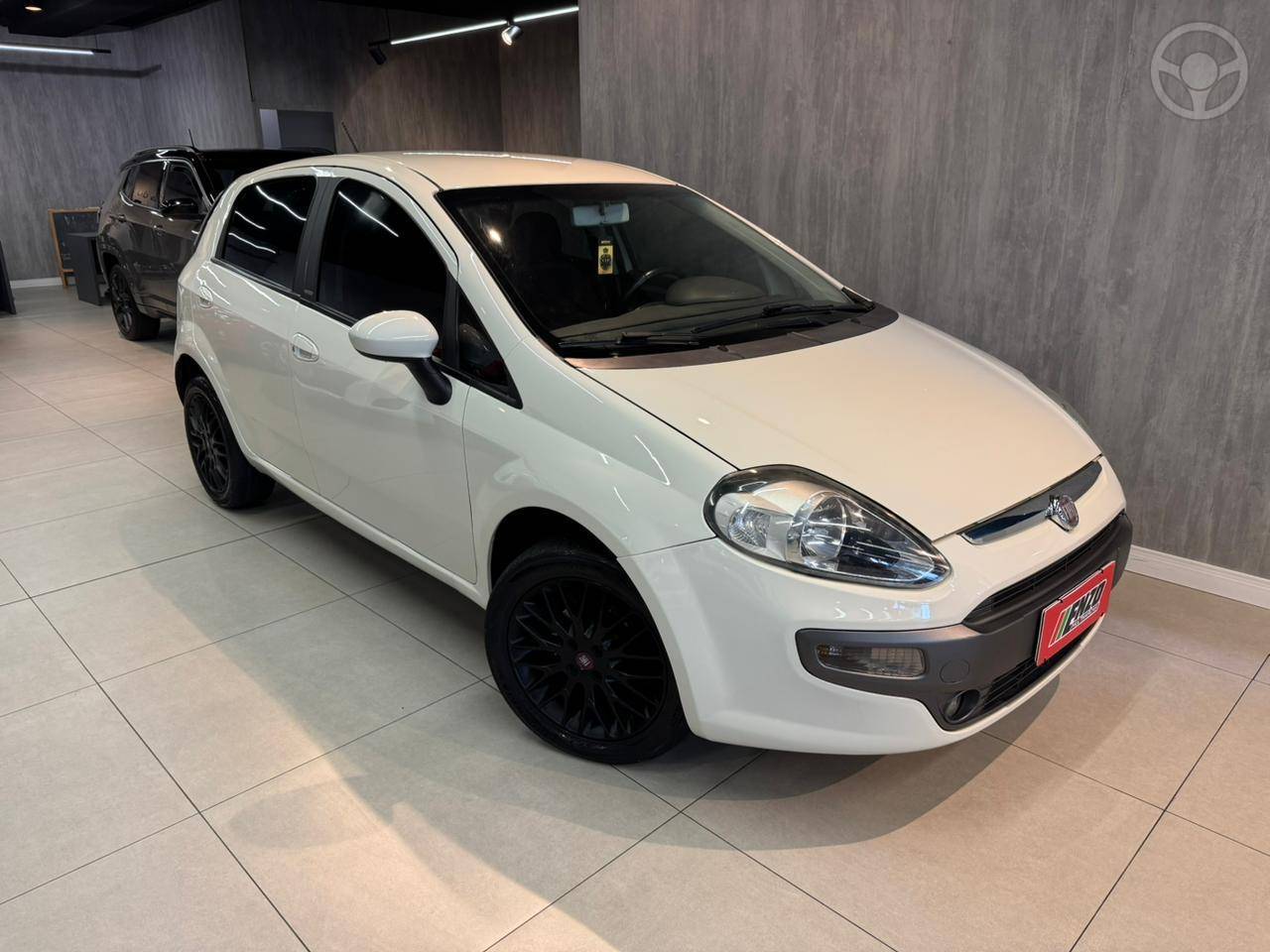 PUNTO 1.6 ESSENCE 16V FLEX 4P MANUAL - 2013 - CAXIAS DO SUL