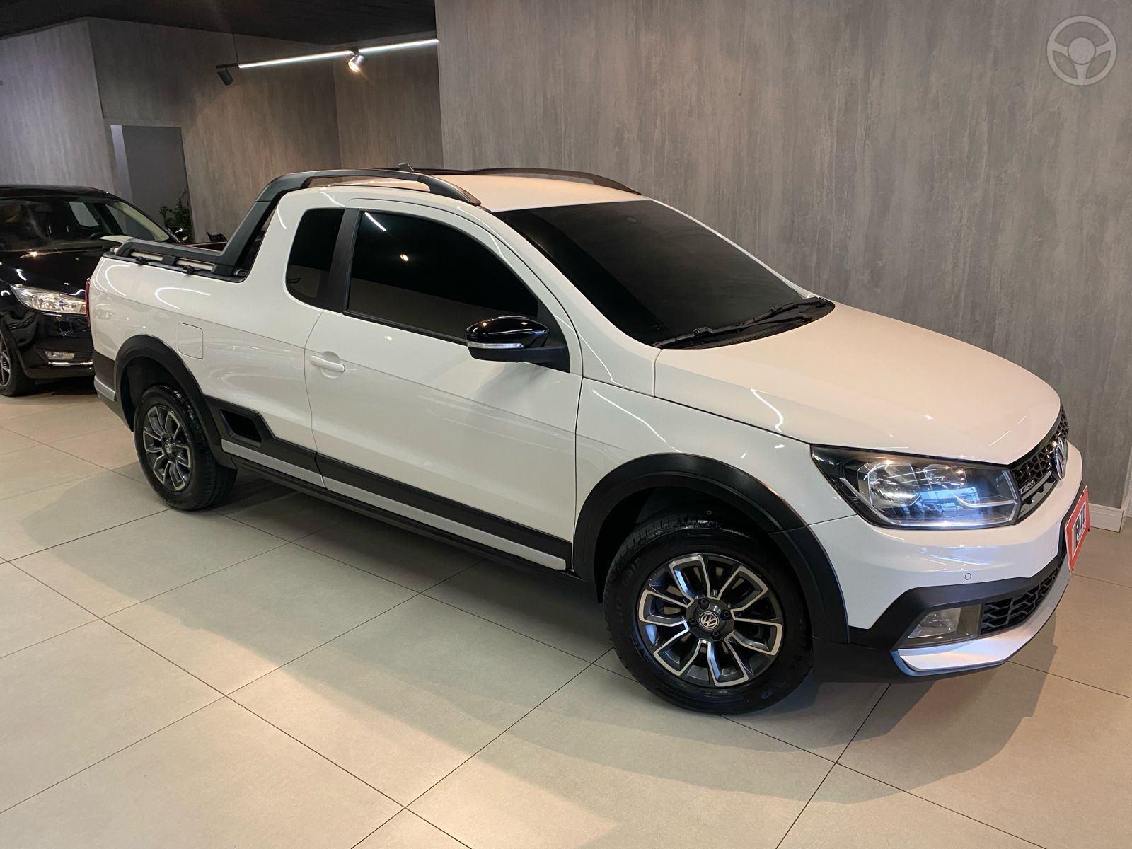 SAVEIRO 1.6 CROSS CE 8V FLEX 2P MANUAL - 2018 - CAXIAS DO SUL