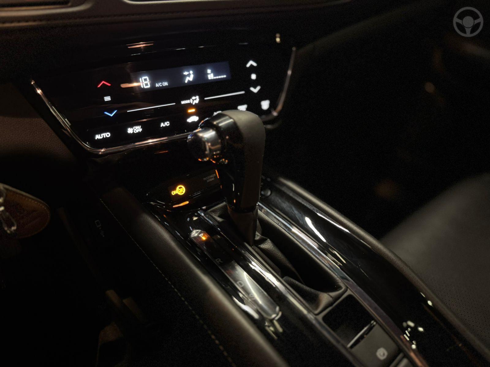 HONDA - HR-V 1.8 16V FLEX EX 4P AUTOMÁTICO - 2020/2020 - VERMELHA - R$ 114.900,00