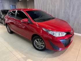 yaris 1.5 xl plus connect 16v flex 4p automatico 2022 caxias do sul