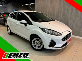 fiesta 1.6 sel hatch 16v flex 4p automatico 2018 caxias do sul