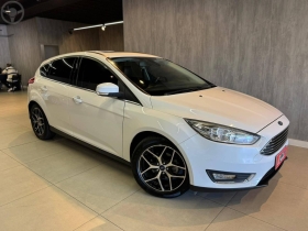 focus 2.0 titanium plus 16v flex 4p automatico 2018 caxias do sul