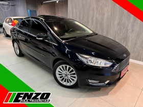 focus 2.0 titanium sedan 16v flex 4p automatico 2017 caxias do sul