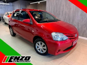 ETIOS 1.5 XS 16V FLEX 4P MANUAL