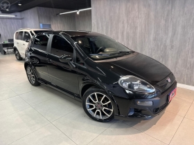 punto 1.8 blackmotion 16v flex 4p automatizado 2016 caxias do sul