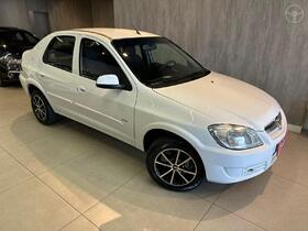 PRISMA 1.0 MPFI JOY 8V FLEX 4P MANUAL