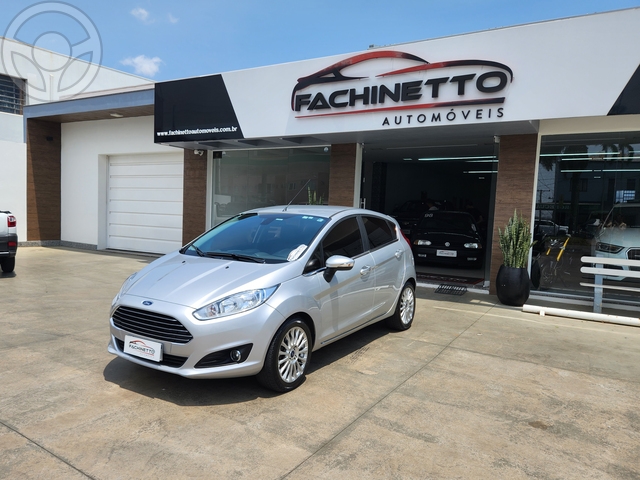 NEW FIESTA TITANIUM 1.6 HATCH AUT.  - 2017 - SOLEDADE