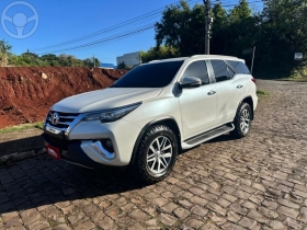 HILUX SW4 SRX 2.8
