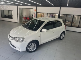 ETIOS 1.5 XLS 16V FLEX 4P MANUAL