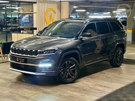 commander 2.0 overland hurricane 4x4 turbo 4p automatico 2025 porto alegre