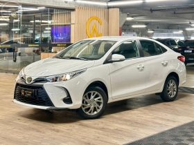 yaris 1.5 16v flex sedan xs multidrive4 2025 porto alegre