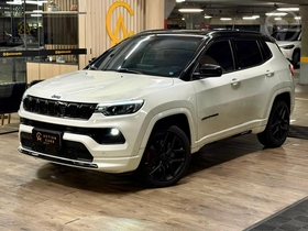 COMPASS 2.0 BLACKHAWK 4 TURBO 4P AUTOMÁTICO