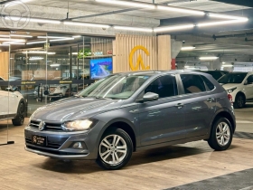polo 1.0 200 tsi comfortline automatico 2022 porto alegre