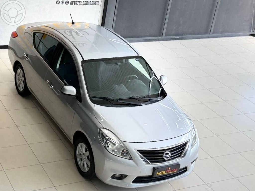 VERSA SL 1.6 16V FLEX FUEL 4P MEC. - 2013 - CHARQUEADAS
