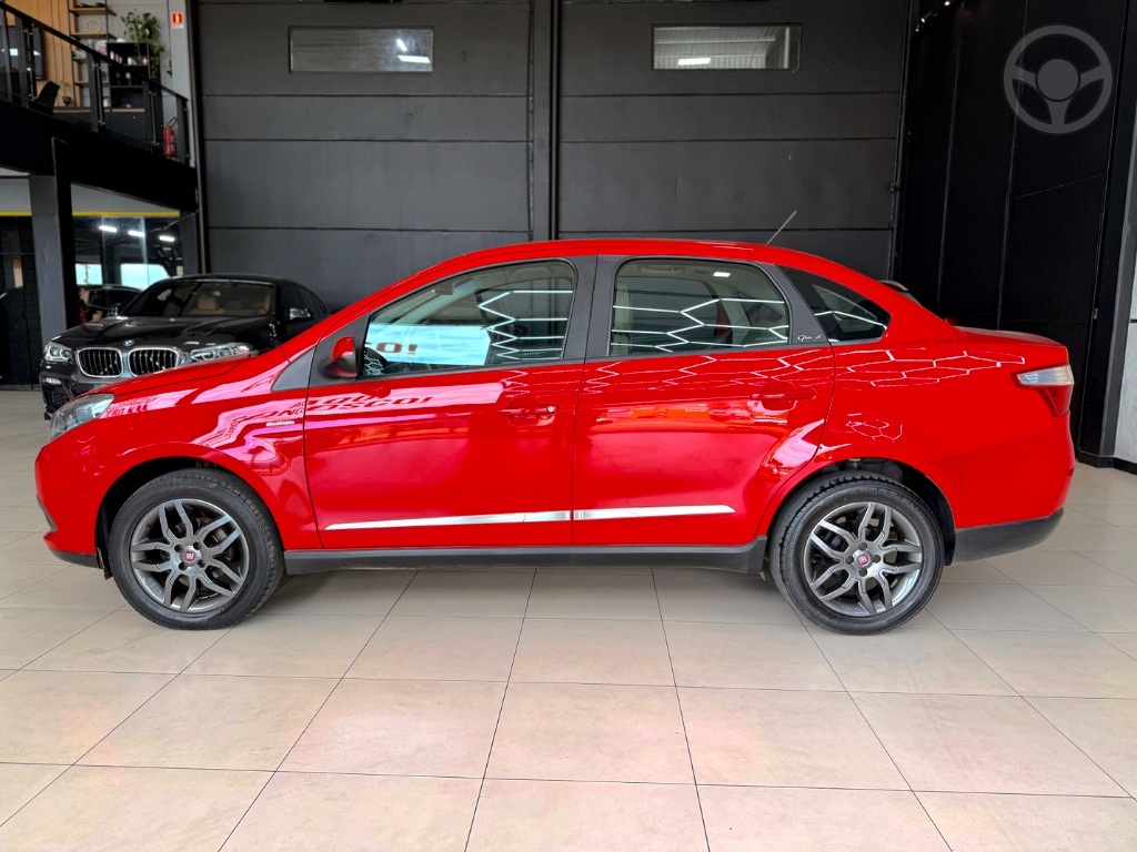 GRAND SIENA ESSENCE DUAL. 1.6 FLEX 16V - 2013 - CHARQUEADAS