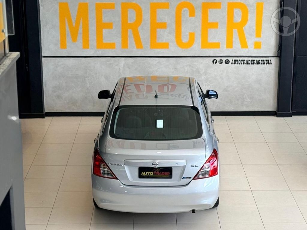 VERSA SL 1.6 16V FLEX FUEL 4P MEC. - 2013 - CHARQUEADAS