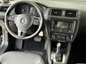 jetta comfortline 2.0 t.flex 8v 4p tipt. 2012 charqueadas