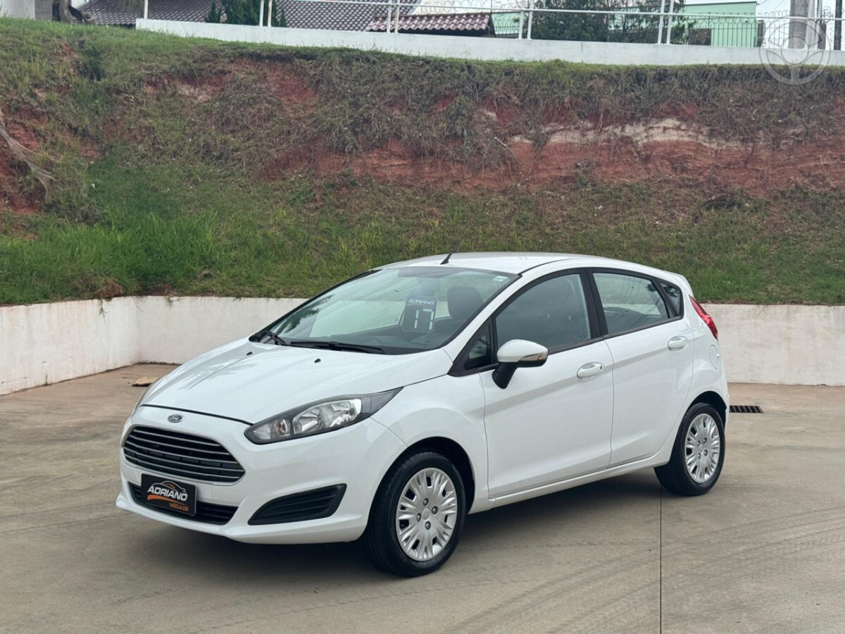 FIESTA 1.6 SE HATCH 16V FLEX 4P MANUAL - 2017 - SANTA CRUZ DO SUL