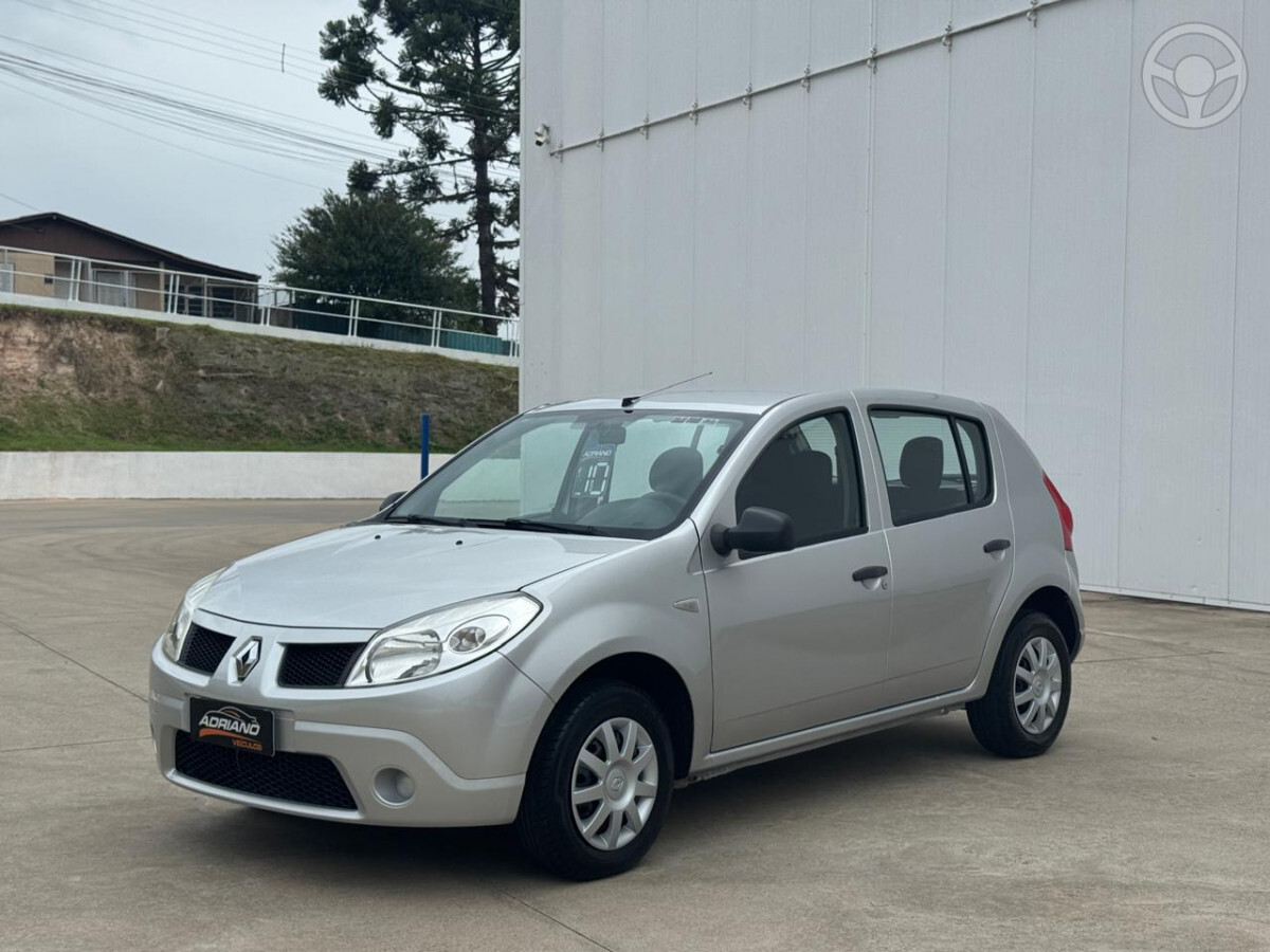 SANDERO 1.0 AUTHENTIQUE 16V FLEX 4P MANUAL - 2010 - SANTA CRUZ DO SUL