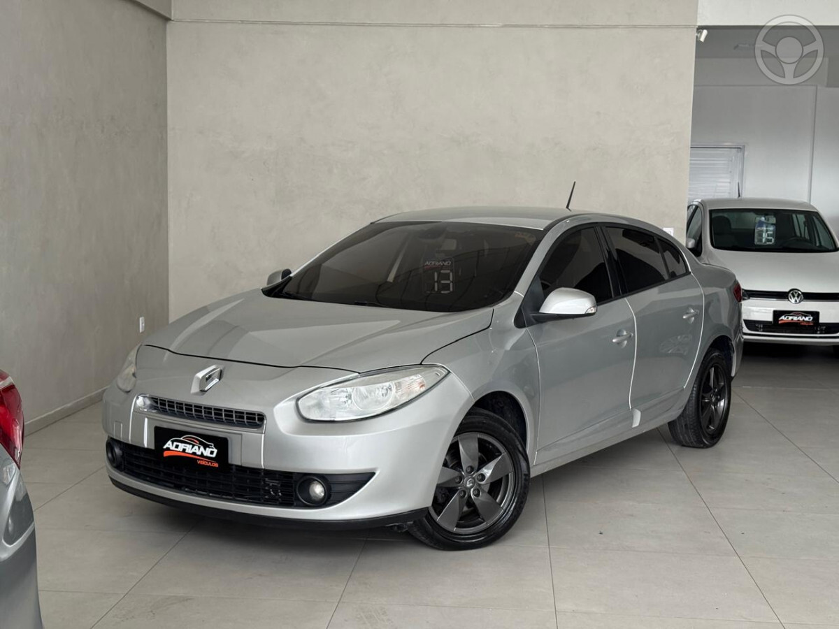 FLUENCE 2.0 DYNAMIQUE 16V FLEX 4P AUTOMÁTICO - 2013 - SANTA CRUZ DO SUL
