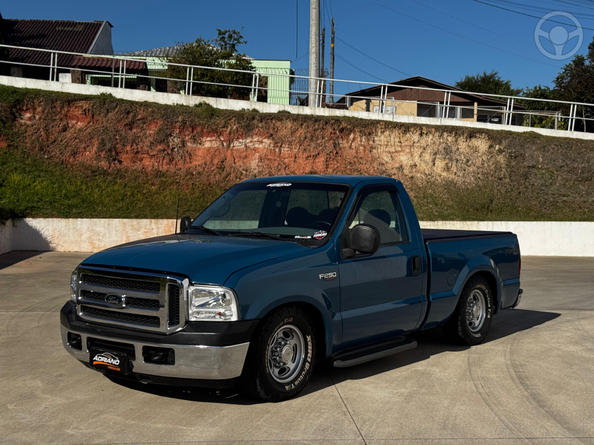 F-250 4.2 XLT 4X2 CS TURBO DIESEL 2P MANUAL - 2000 - SANTA CRUZ DO SUL