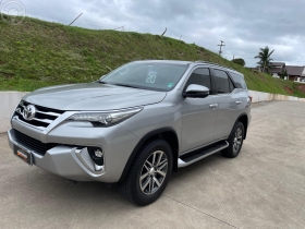 hilux sw4 2.8 srx 4x4 16v turbo intercooler diesel 4p automatico 2020 santa cruz do sul