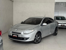 fluence 2.0 dynamique 16v flex 4p automatico 2013 santa cruz do sul
