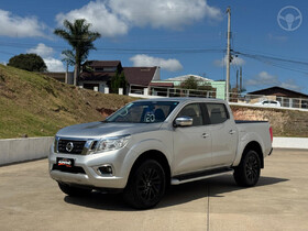 frontier 2.3 xe 4x4 cd bi turbo diesel 4p automatico 2020 santa cruz do sul