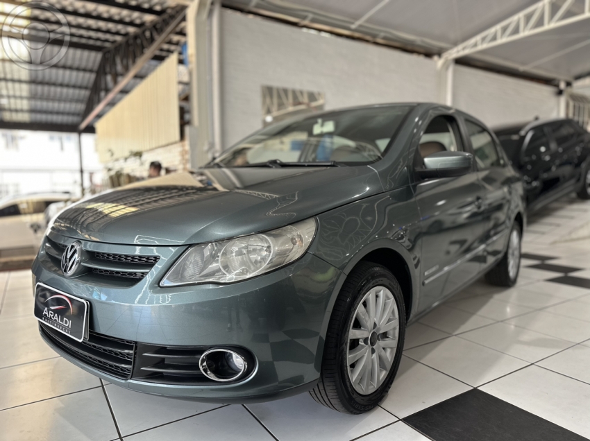 VOYAGE 1.6 MI COMFORTLINE I-MOTION 8V FLEX 4P AUTOMATIZADO - 2010 - VACARIA