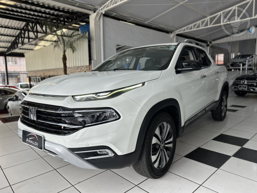 TORO 2.0 16V VOLCANO AT9 4X2 FLEX 4P AUTOMÁTICO - 2022 - VACARIA