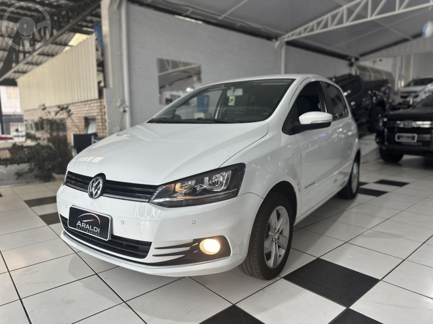 FOX 1.6 MSI COMFORTLINE 8V FLEX 4P MANUAL - 2018 - VACARIA