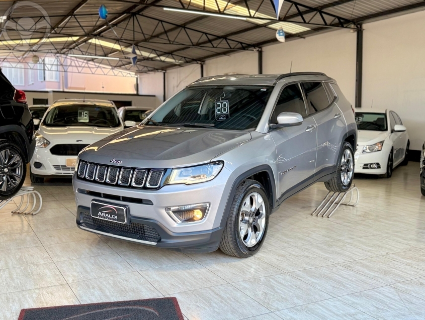 COMPASS 2.0 16V FLEX LONGITUDE AUTOMÁTICO - 2020 - VACARIA