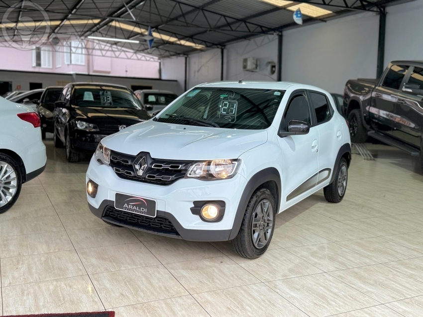 KWID 1.0 12V SCE FLEX INTENSE MANUAL - 2021 - VACARIA
