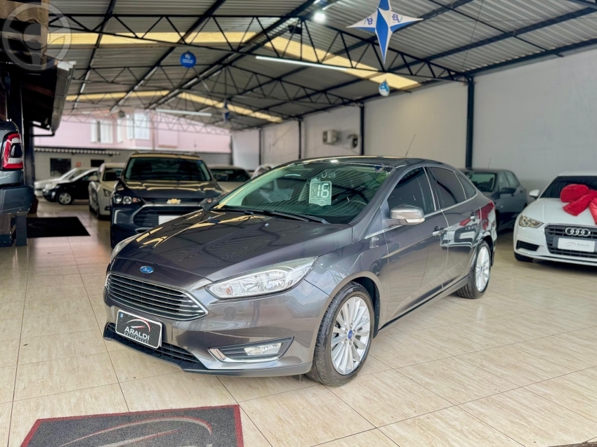 FOCUS 2.0 TITANIUM SEDAN 16V FLEX 4P AUTOMÁTICO - 2016 - VACARIA