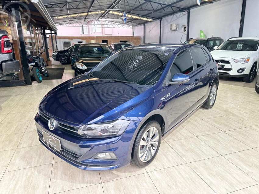 POLO 1.0200 TSI HIGHLINE AUTOMÁTICO - 2018 - VACARIA