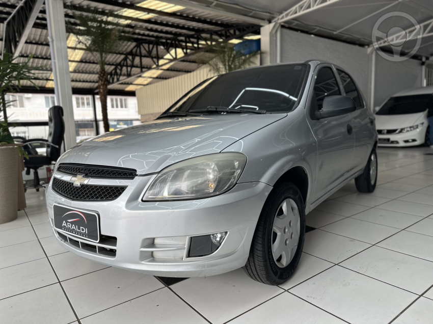 CELTA 1.0 MPFI LS 8V FLEX 4P MANUAL - 2013 - VACARIA