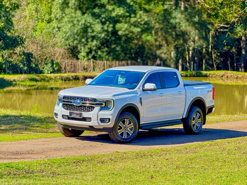 RANGER 3.0 V6 XLT CD TURBO 4X4 DIESEL 4P AUTOMÁTICO - 2025 - VACARIA