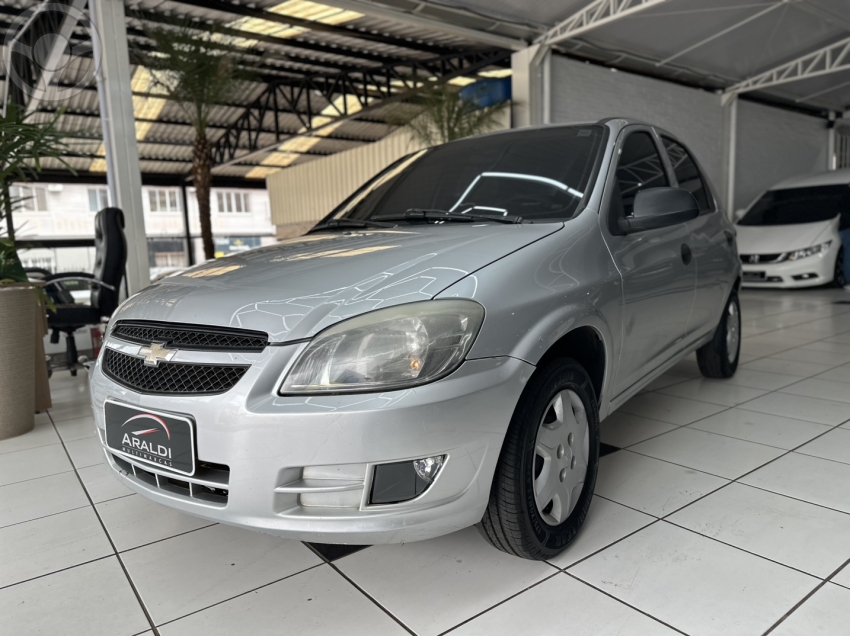 CELTA 1.0 MPFI LS 8V FLEX 4P MANUAL - 2013 - VACARIA