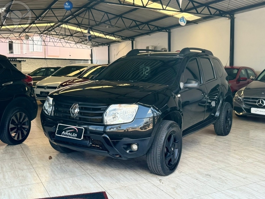 DUSTER 1.6 DYNAMIQUE 4X2 16V FLEX 4P MANUAL - 2012 - VACARIA