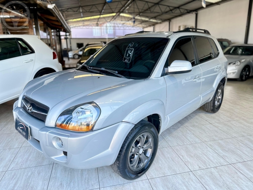 TUCSON 2.0 MPFI GLS 16V 143CV 2WD FLEX 4P AUTOMÁTICO - 2014 - VACARIA