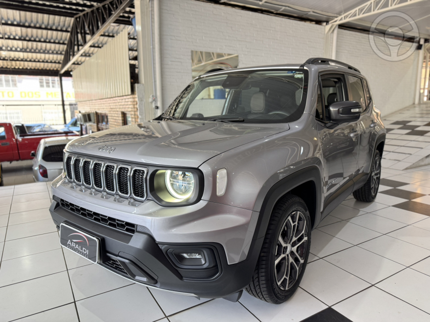 RENEGADE 1.3 16V LONGITUDE T270 TURBO 4X2 FLEX 4P AUTOMÁTICO - 2022 - VACARIA