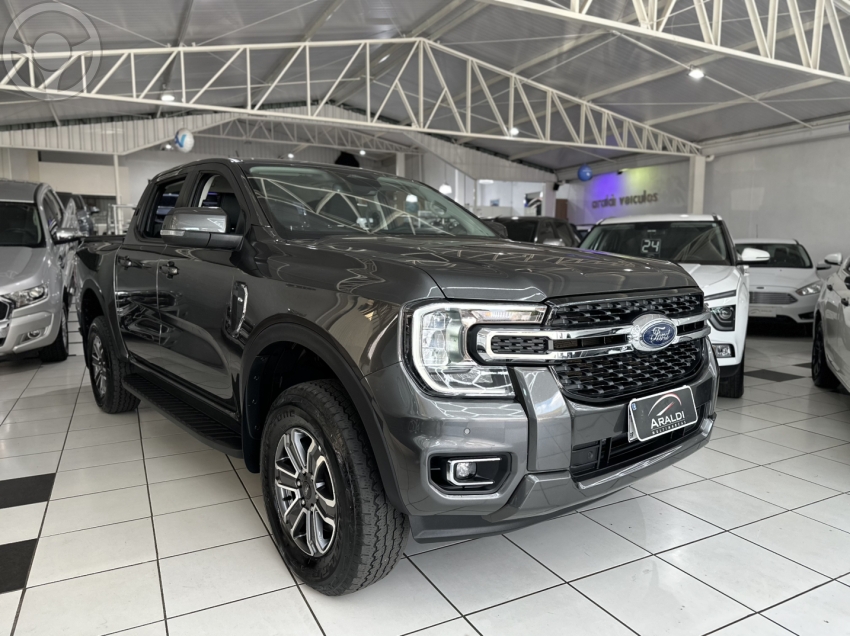 RANGER 3.0 V6 XLT CD TURBO 4X4 DIESEL 4P AUTOMÁTICO - 2024 - VACARIA