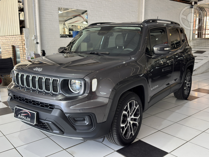 RENEGADE 1.3 LONGITUDE T270 16V TURBO FLEX 4P AUTOMÁTICO - 2023 - VACARIA