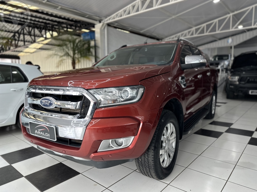 RANGER 3.2 LIMITED 4X4 CD 20V DIESEL 4P AUTOMÁTICO - 2019 - VACARIA