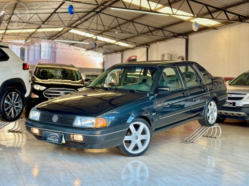 SANTANA 2.0 GLS 8V 4P MANUAL - 1992 - VACARIA